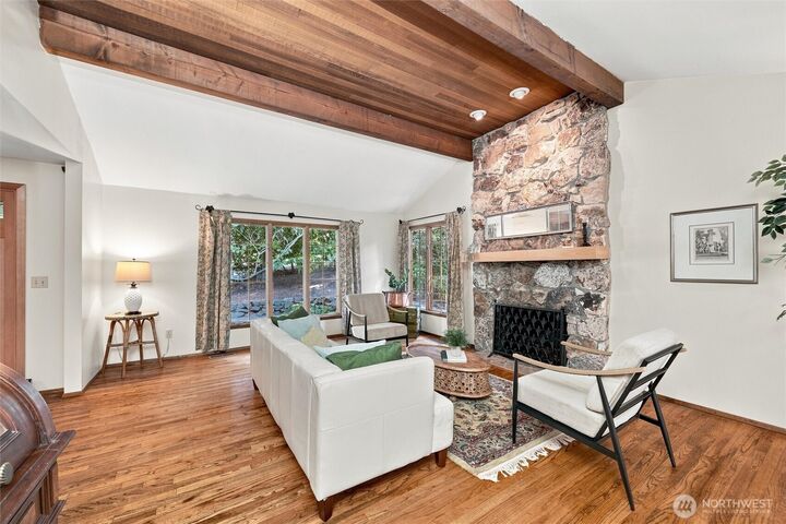 Property Photo: 2615 93rd Place NE WA 98004