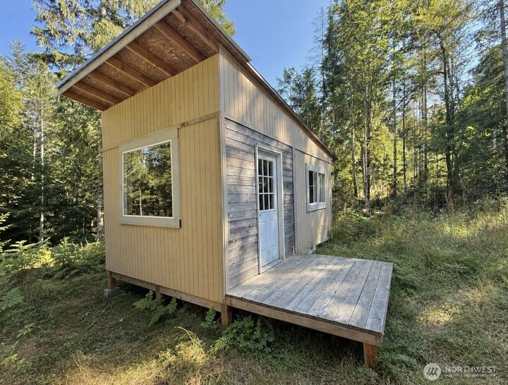 Property Photo:  181 N Rustic Ridge Drive  WA 98555 