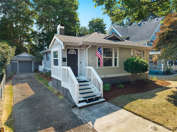 Property Photo:  1612  Capitol Way S  WA 98501 