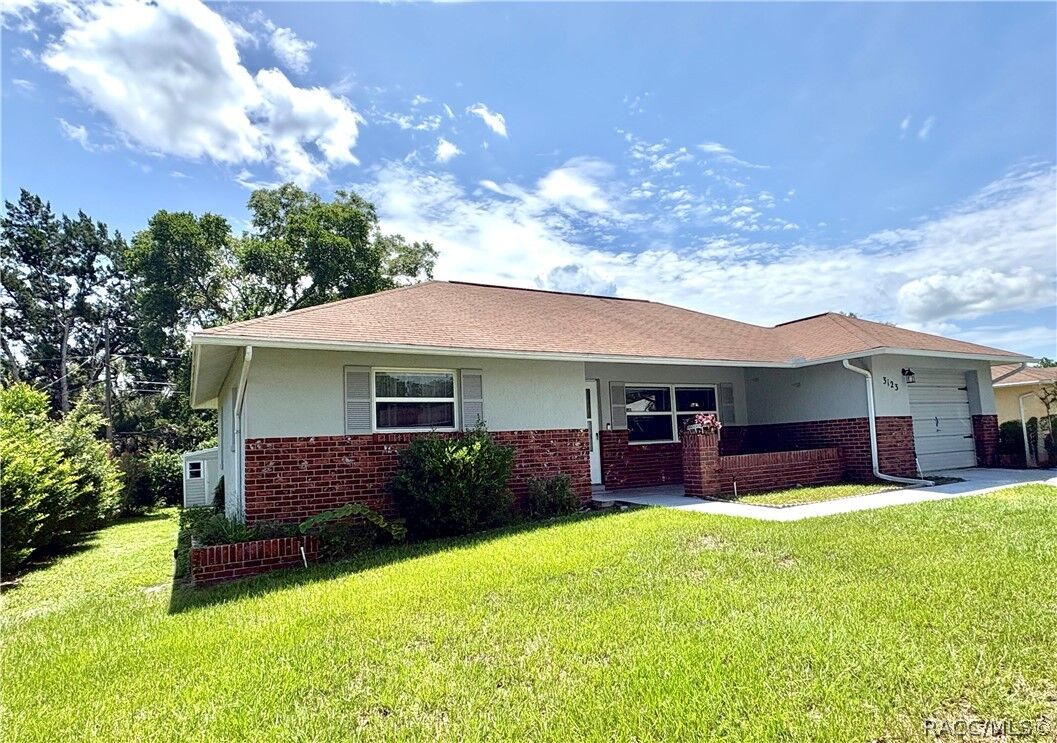 Property Photo:  3123 N Maidencane Drive  FL 34465 