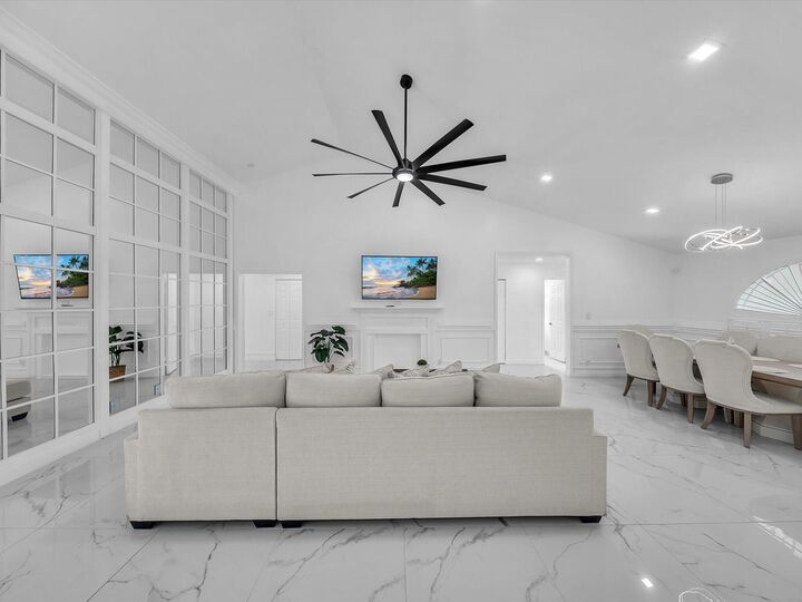 Property Photo:  2065 NW 127th Terrace  FL 33071 