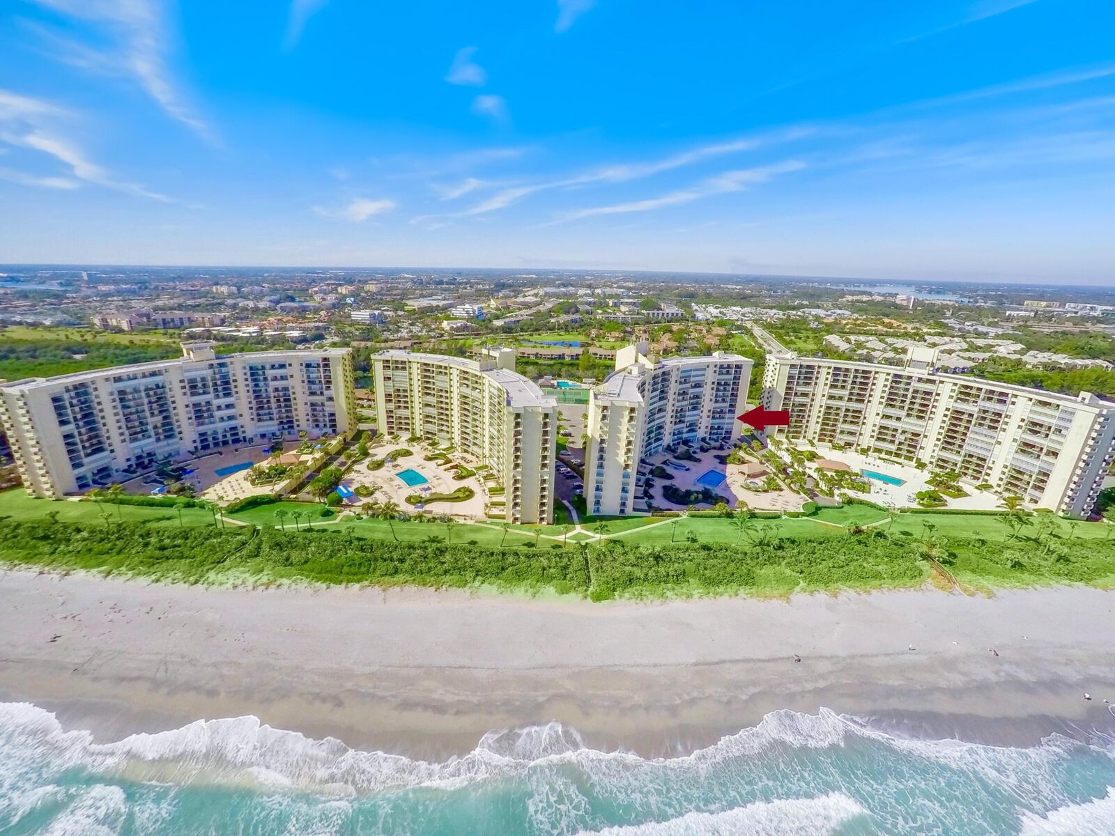 Property Photo: 300 Ocean Trail Way 510 FL 33477