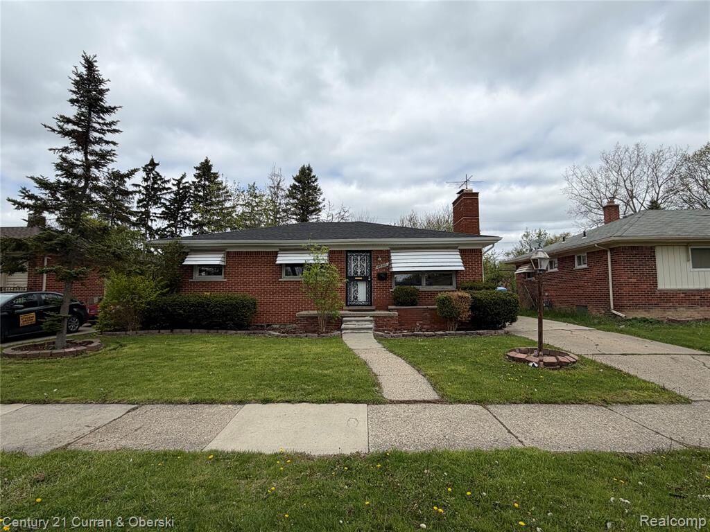 Property Photo:  20700 Whitlock Drive  MI 48127 