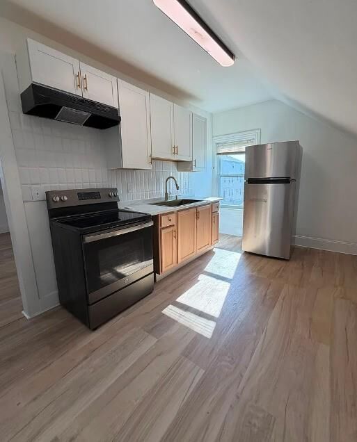 Property Photo:  36 Pine Street 3  RI 02860 
