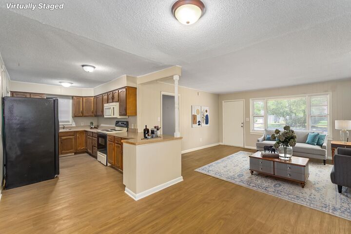 Property Photo: 220 E 44th St S KS 67216-1714