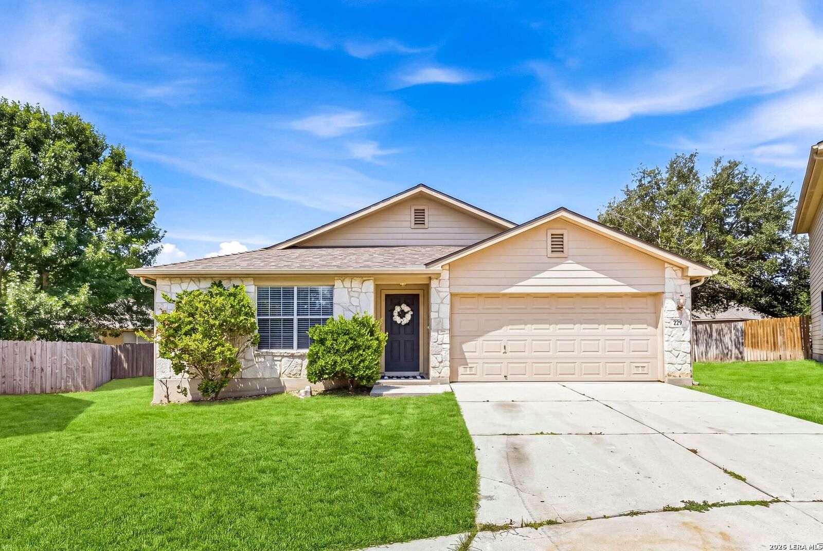 Property Photo:  229 Hereford St  TX 78108 