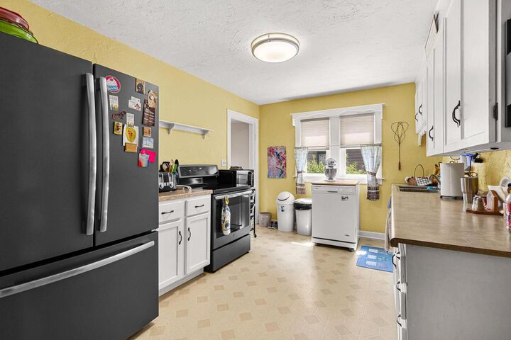Property Photo:  707 St Wenceslaus Street  WI 54971 
