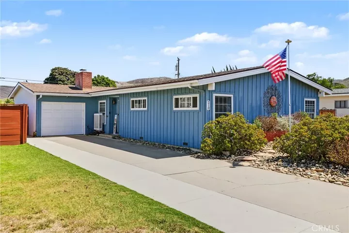 Property Photo: 210 S E CA 93436