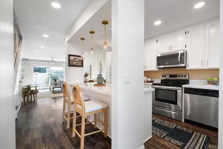 Property Photo:  328 Winsome Place  CA 92024 