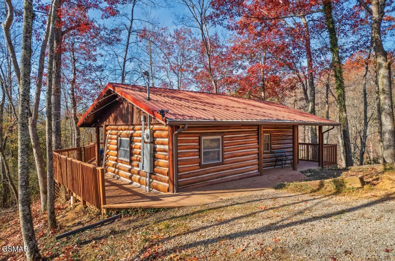 Property Photo:  3847 Warden Branch Lane  TN 37738 