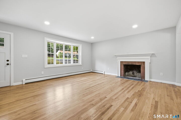 Property Photo:  1124 Pamela Lane  CT 06410 