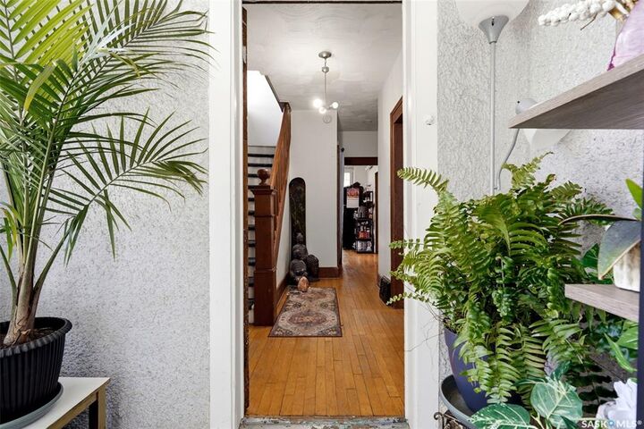 Property Photo:  2071 Argyle Street  SK S4T 3S8 