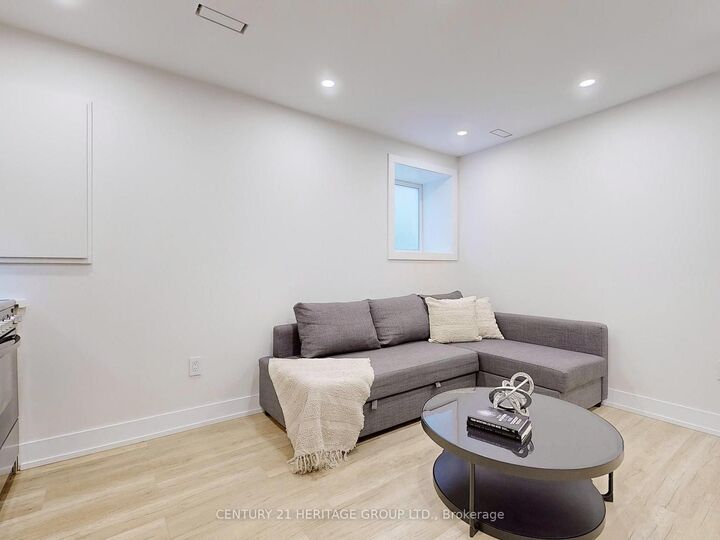 Property Photo:  30 Struthers Street Lower Unit  ON M8V 1Y1 