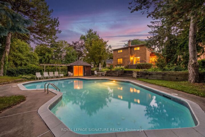 Property Photo: 2600 Kennedy Road ON M1T 3H1