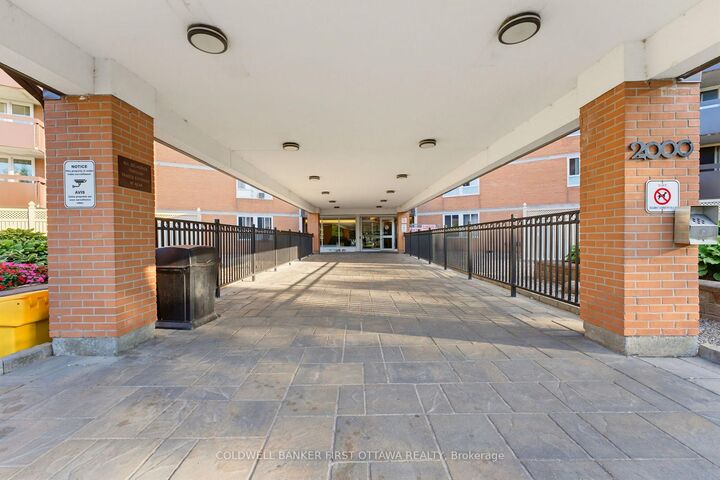 2000 Jasmine Crescent 803 — photo 1