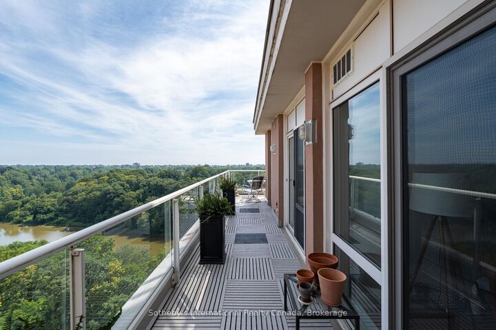 Property Photo:  50 Old Mill Road 901  ON L6J 7W1 