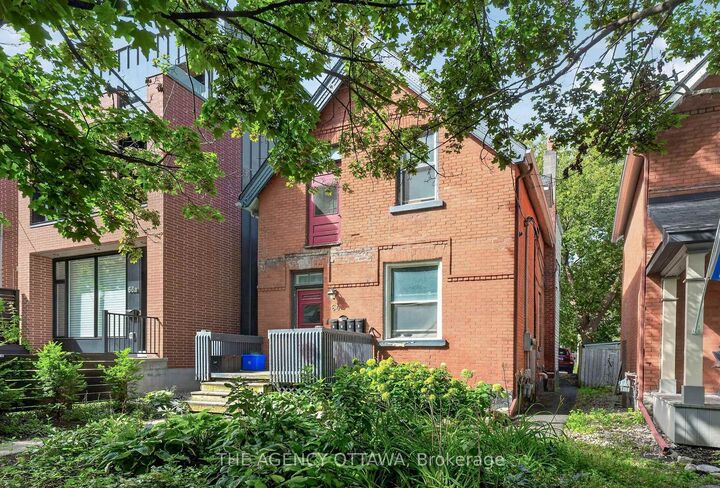 Property Photo: 64 Bayswater Avenue ON K1Y 2E9