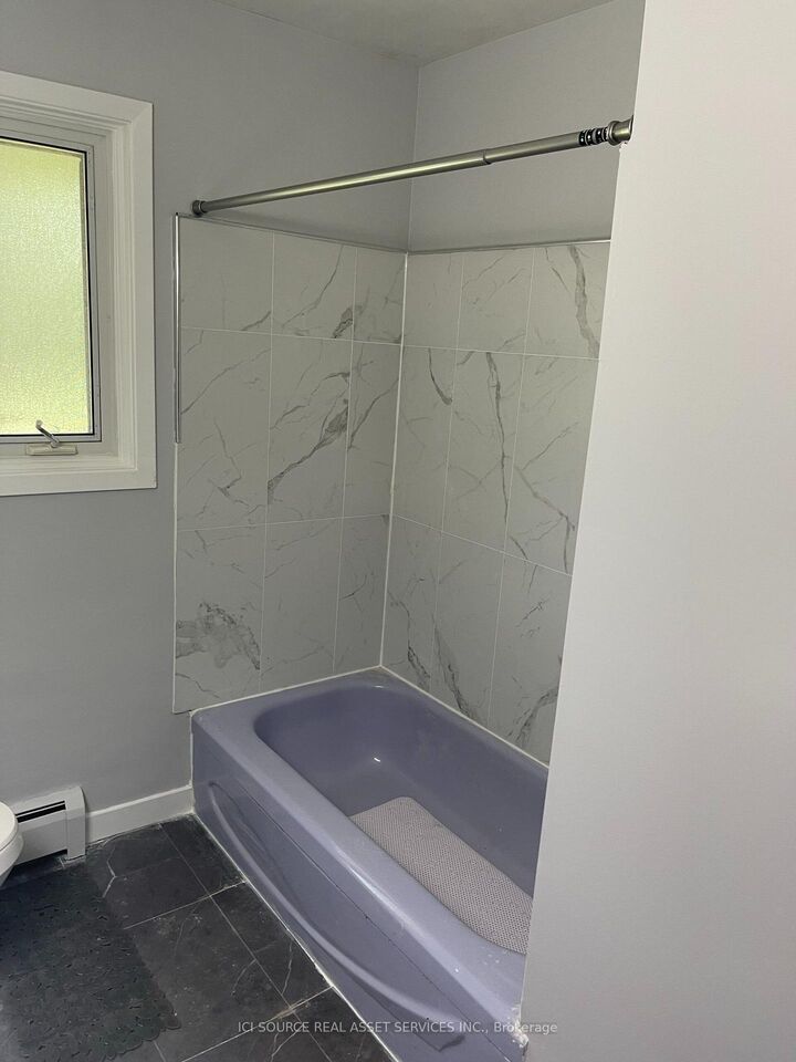 Property Photo:  448 Wilson Road N Main Fl  ON L1G 6E7 