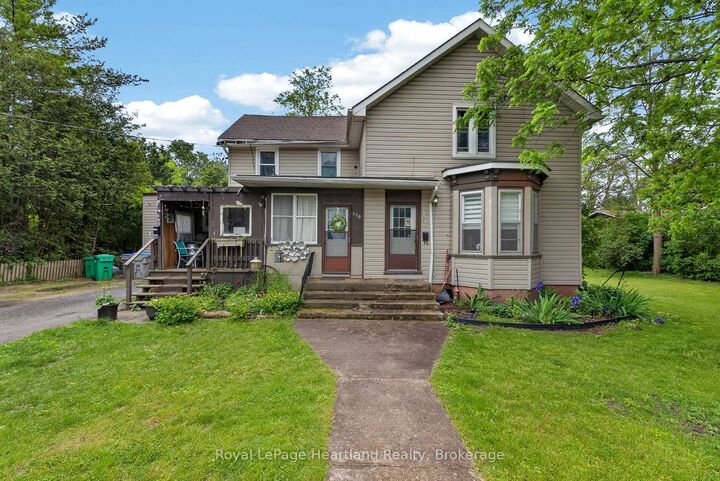 179 Lighthouse Street W — photo 1