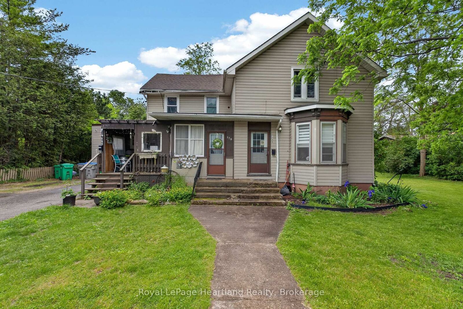 Property Photo: 179 Lighthouse Street W ON N7A 2J8