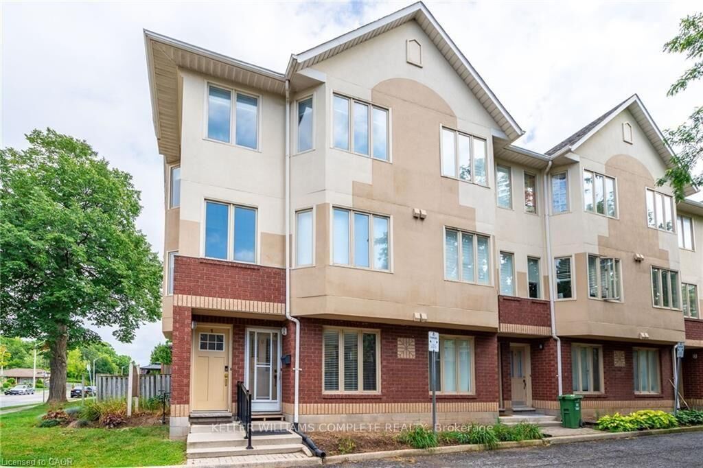 Property Photo:  266 Limeridge Road E 1  ON L9A 2S7 