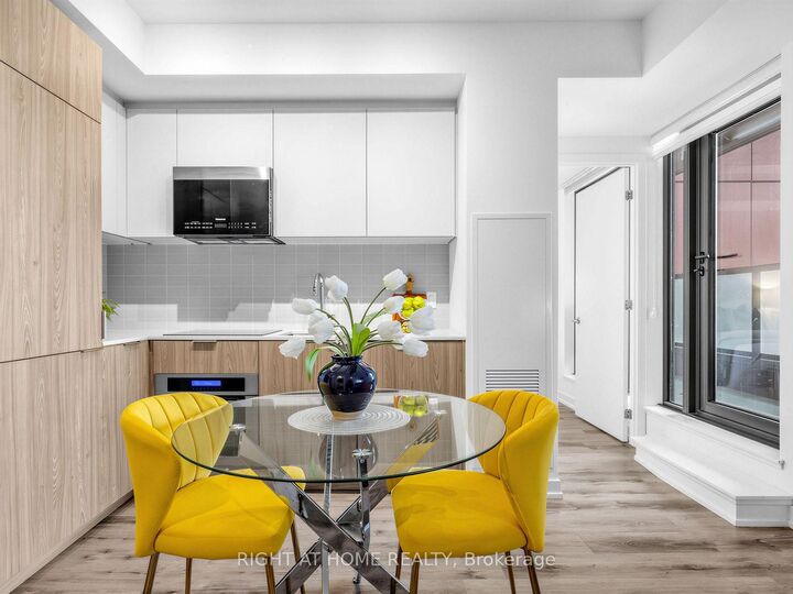 Property Photo: 28 Eastern Avenue 723 ON M5A 0Y2