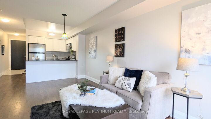 Property Photo: 1070 Sheppard Avenue W 503 ON M3J 0G8