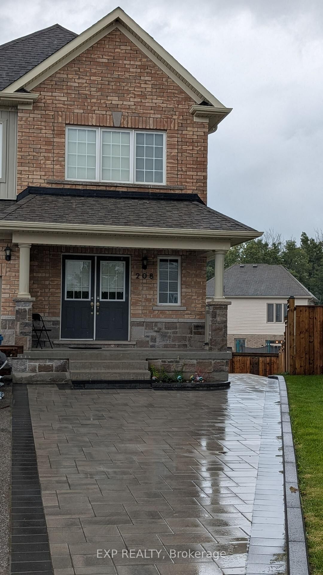 Property Photo:  208 Isabella Drive 1  ON L3V 8K7 