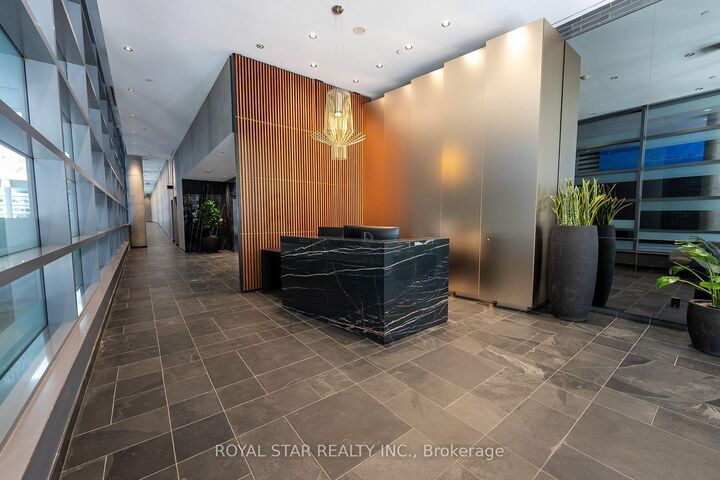 Property Photo: 95 Bathurst Street 623 ON M5V 0H7