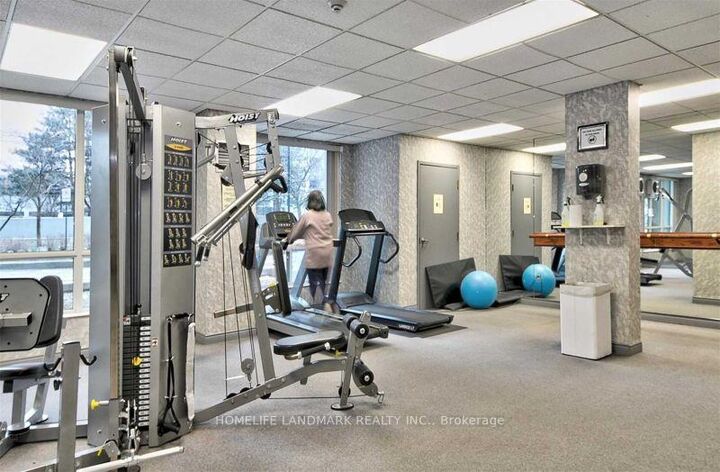 Property Photo:  18 Pemberton Avenue 1001  ON M2M 4K9 