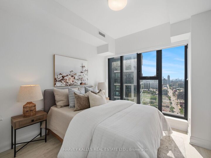 Property Photo: 20 Soudan Avenue 2607 ON M4S 0E2