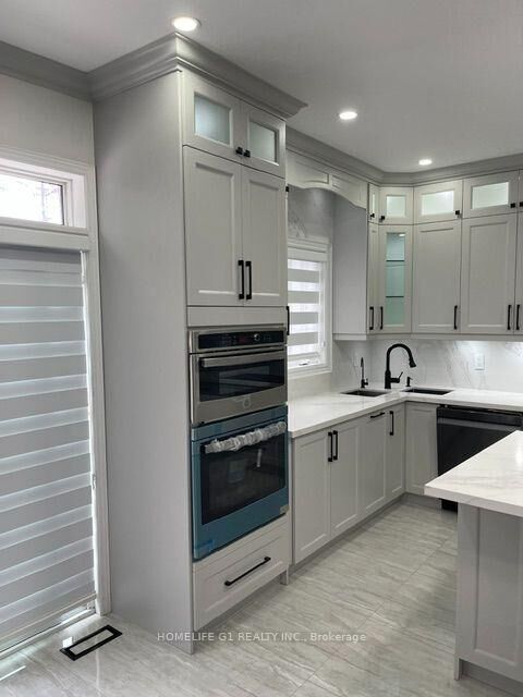 Property Photo: 11 Kistler Street ON L6R 0P7