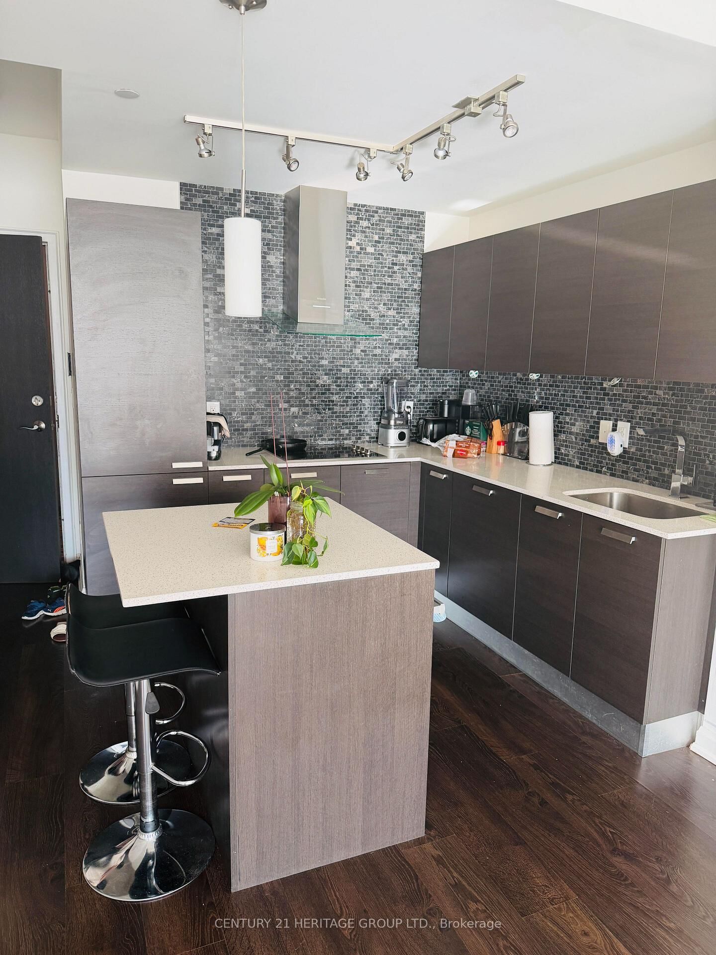 Property Photo:  11 Bogert Avenue 1406  ON M2N 0H4 
