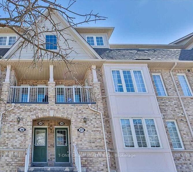 Property Photo: 42 Pinery Trail 27 ON M1B 6J9