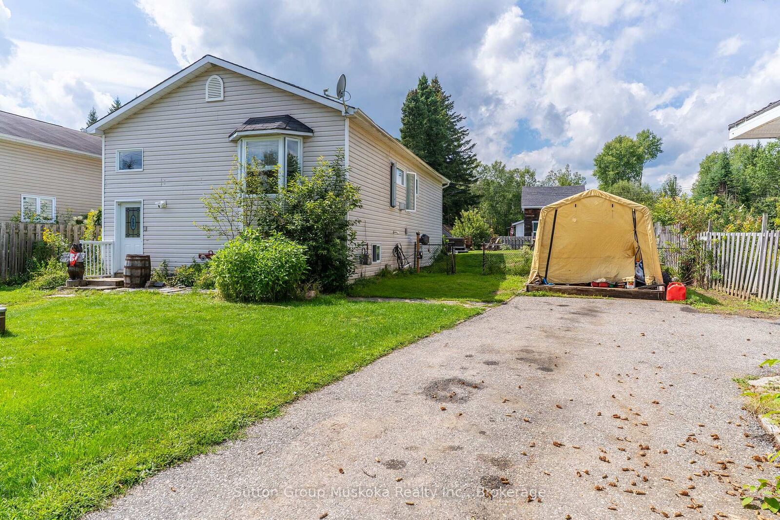 Property Photo:  184 Main Street  ON P0A 1M0 