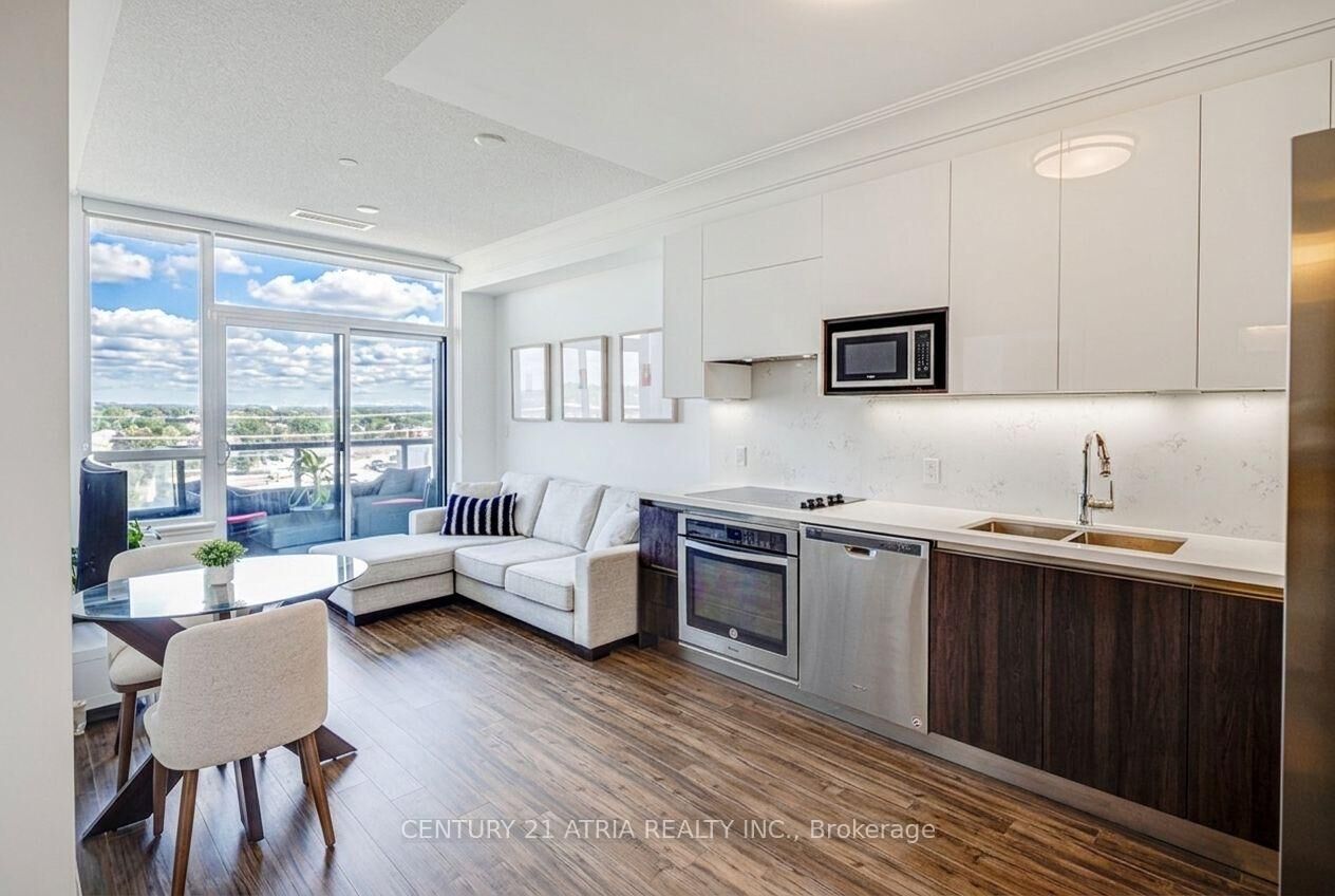 Photo de la propriété: 25 Water Walk Drive Rg15 ON L6G 0G3