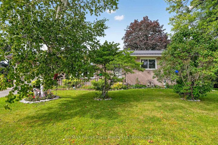 Property Photo: 14 Elgin Street S ON K0K 1S0