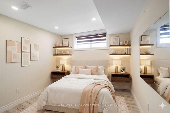 Property Photo: 1 Devineridge Avenue ON L1Z 0T3