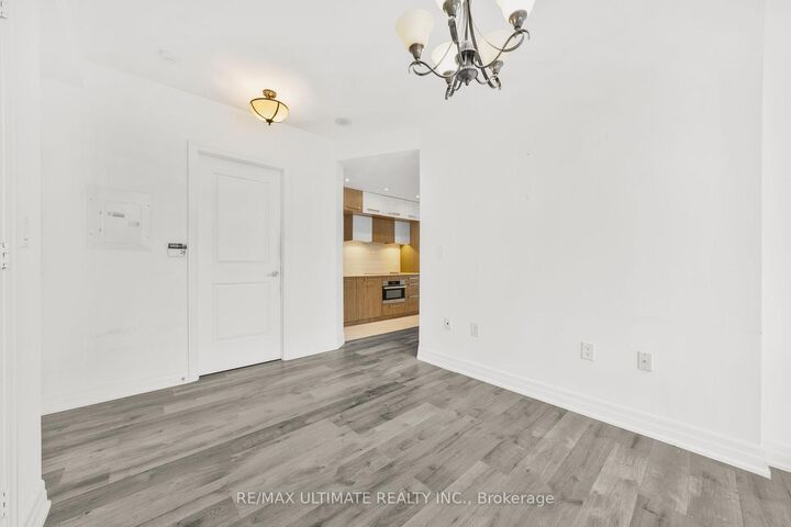 Property Photo: 8 The Esplanade Street 506 ON M5E 0A6