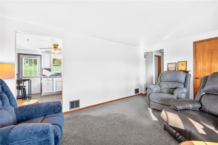 Property Photo:  195 Lacock Street  PA 15301 