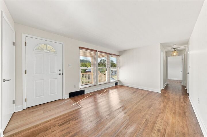 Property Photo:  556 Anderson Ave  PA 15239 