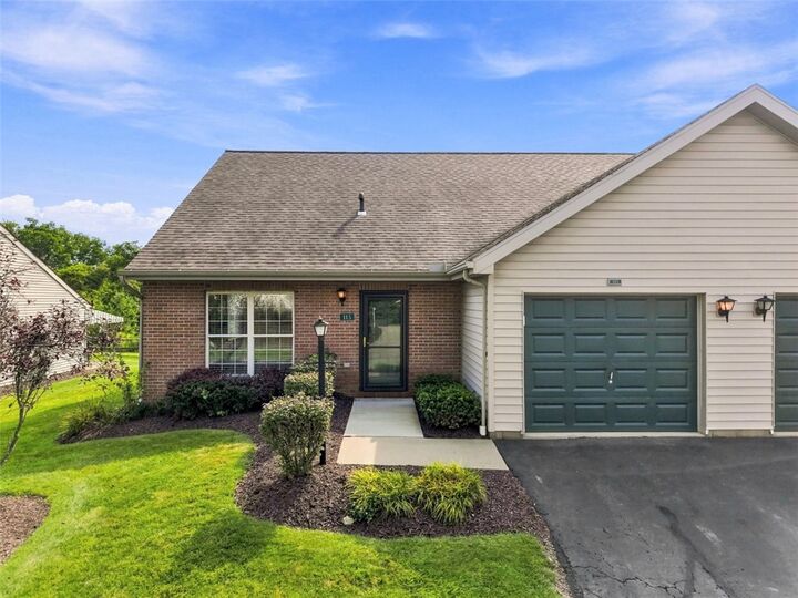 Property Photo: 115 Newhaven Lane PA 16001