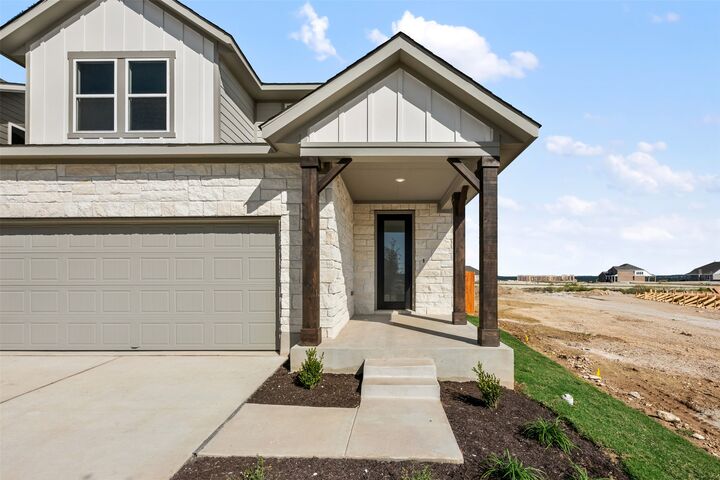 Property Photo:  200 Clover Bend  TX 78642 