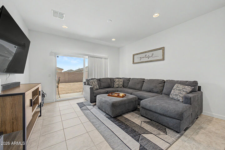 Property Photo: 5557 E Axle Lane AZ 85140