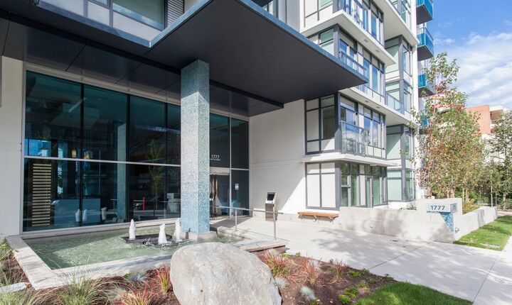 Property Photo:  1777 W 7th Avenue 602  BC V6J 0E5 