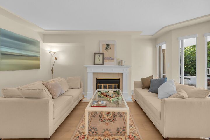 Photo de la propriété:  8600 Lansdowne Road 151  BC V6X 3L6 
