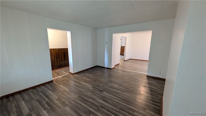 Property Photo:  18 Winter Street  NY 14213 