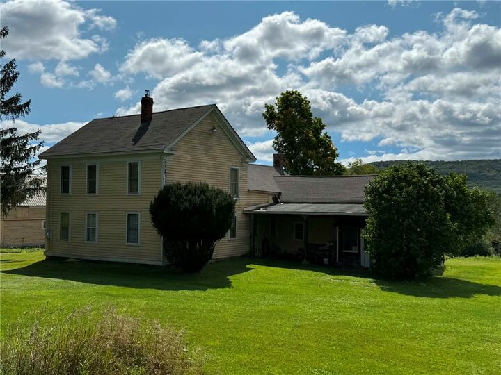 Property Photo:  605 Ferris Hill Road  NY 12474 