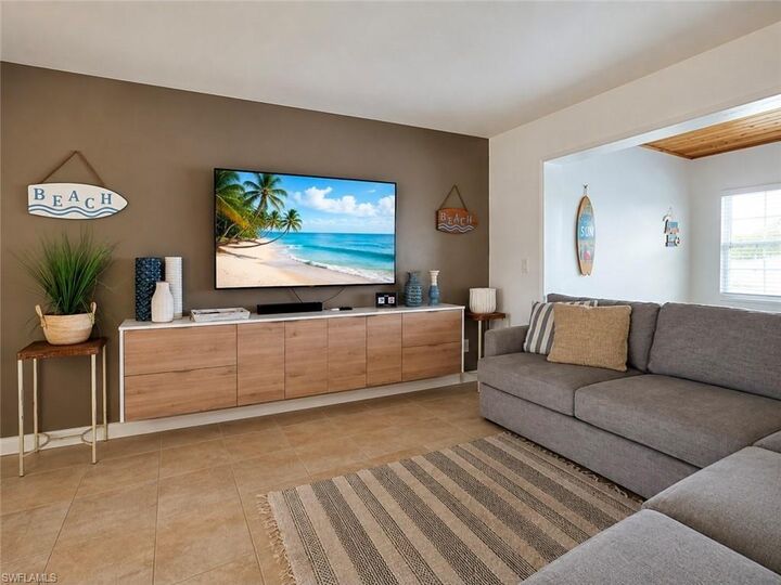 Property Photo:  5314 Cobalt Ct  FL 33904 