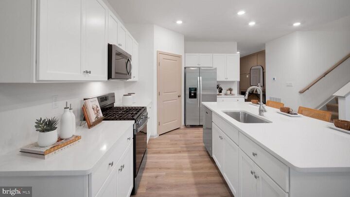 Property Photo:  220 Grantway  PA 17404 